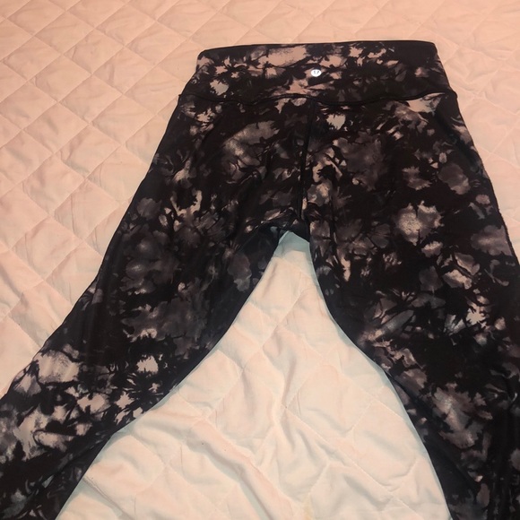 🍋 high waisted lulu leggings 🍋 - Picture 2 of 6